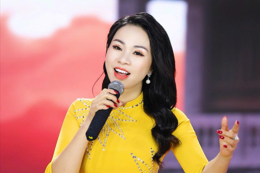 3 lần tỏa sáng trên sân khấu Tiếng hát giáo viên toàn quốc