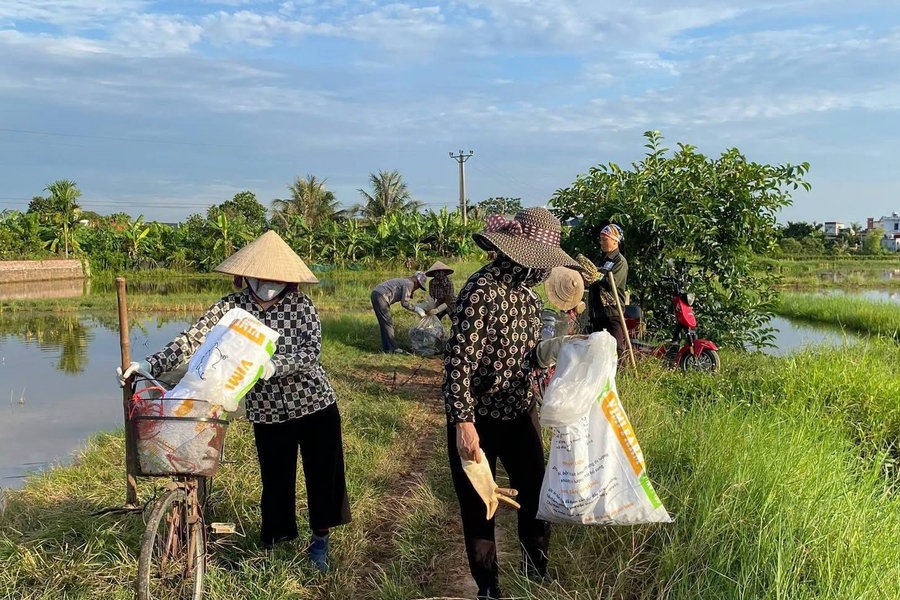 Tất cả 13 thôn ở xã Khúc Thừa Dụ xây dựng mô hình ‘Cánh đồng xanh ba không’