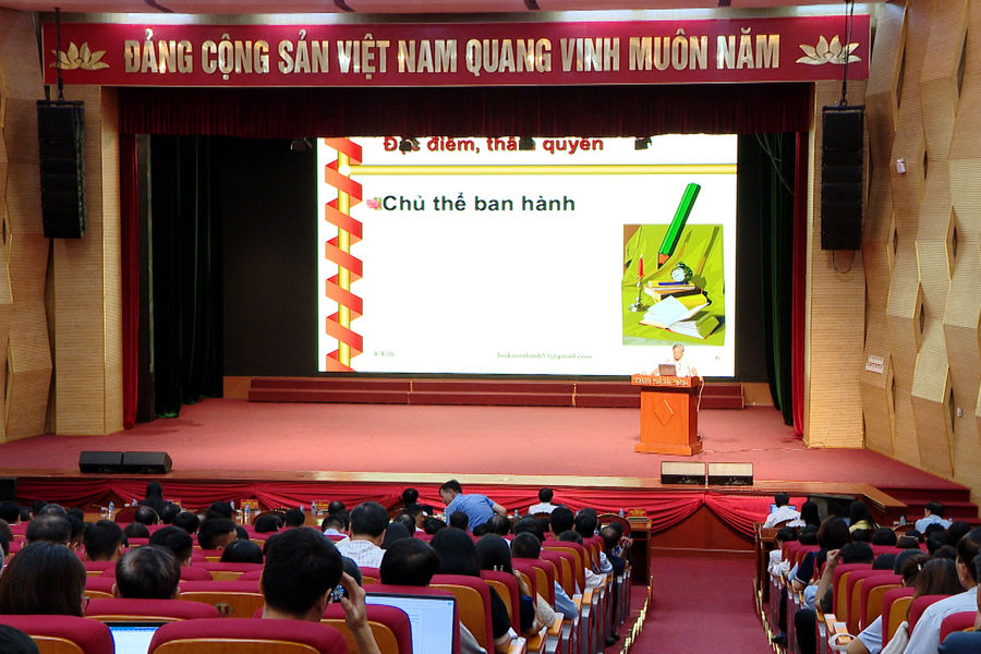 Bồi dưỡng chuyên môn, nghiệp vụ công tác Mặt trận