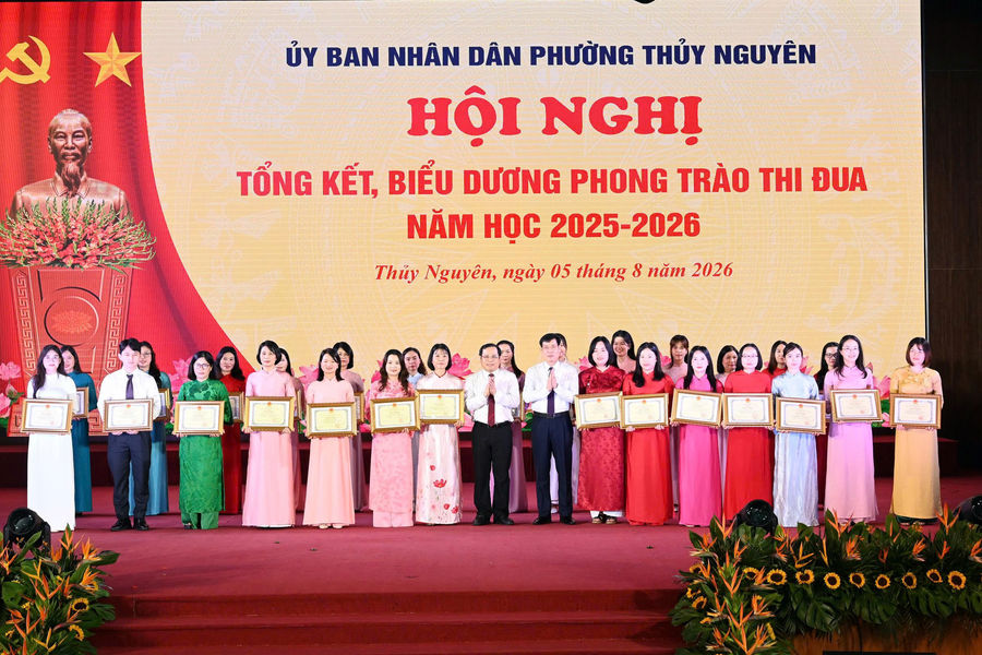Các trường công lập ở phường Thủy Nguyên đạt chuẩn quốc gia