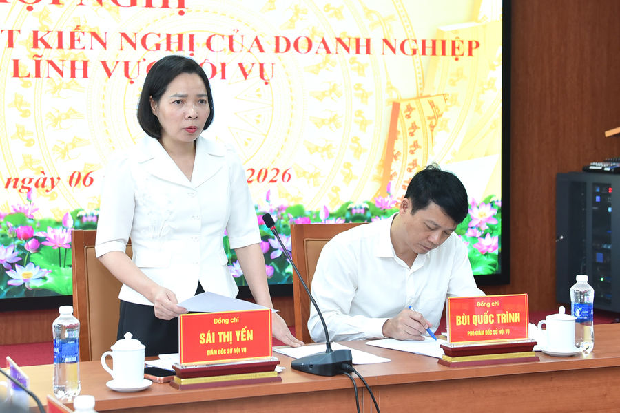 Lãnh đạo Sở Nội vụ Hải Phòng đối thoại với 130 doanh nghiệp