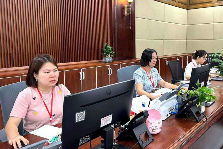 Những việc viên chức không được làm