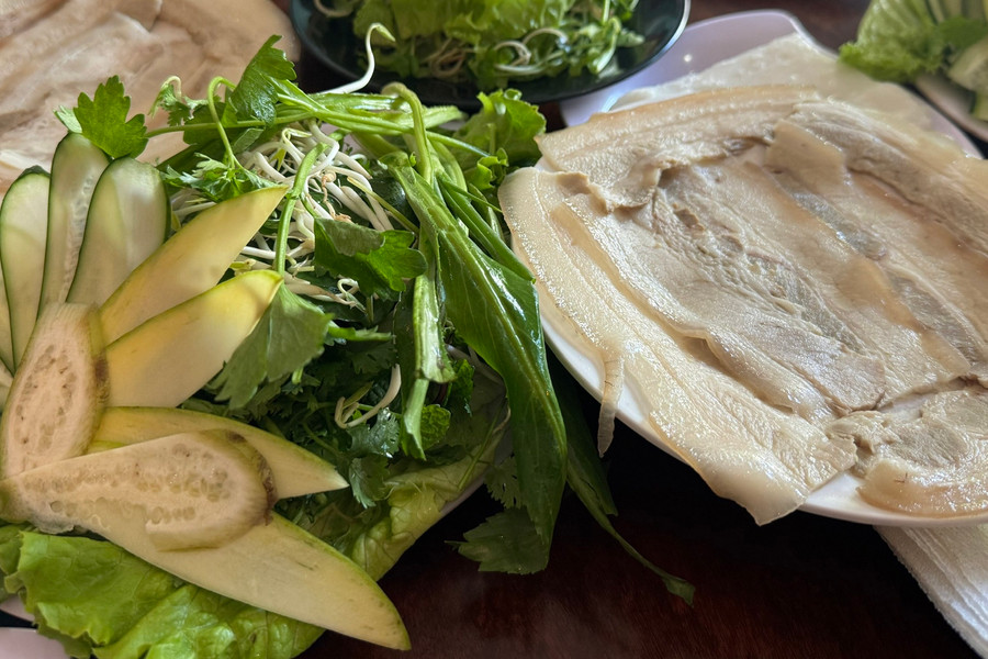 Luộc thịt ba chỉ bao nhiêu phút thì chín?