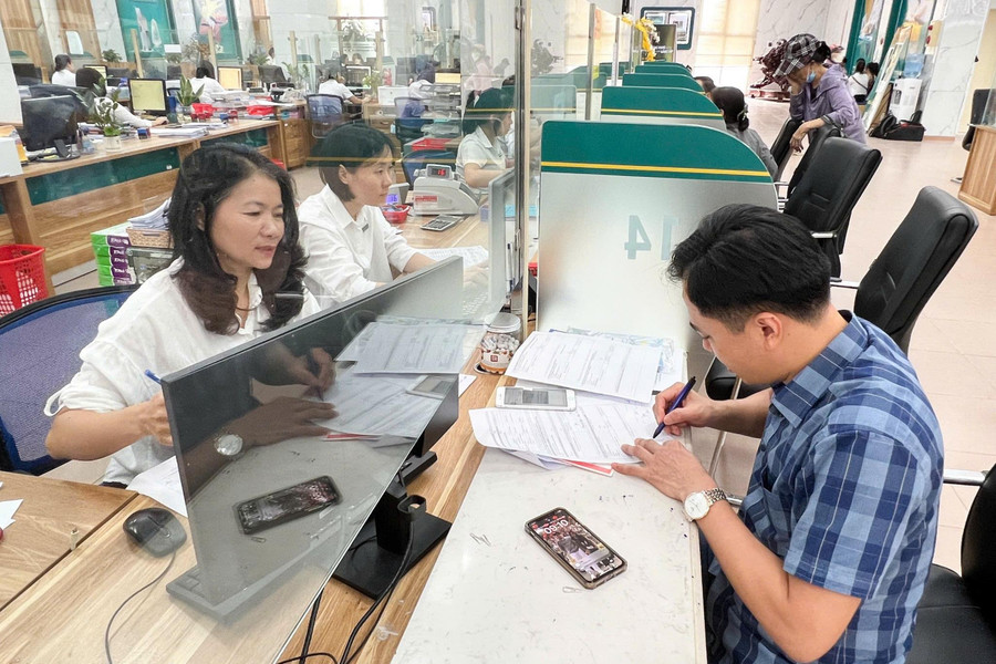 Vay nhỏ 'nới trần', người dân thêm lựa chọn