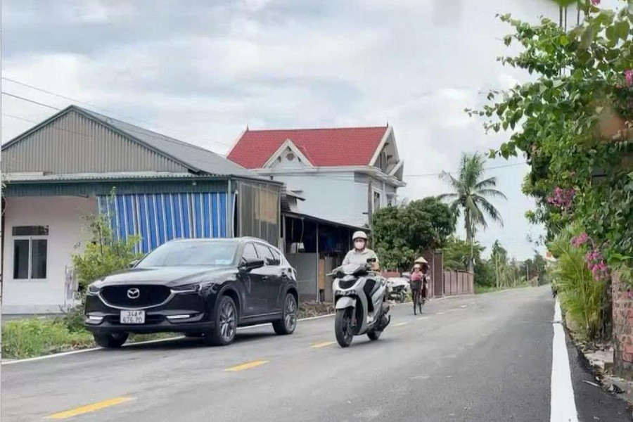 Đường rộng mở, làng quê An Thành khởi sắc