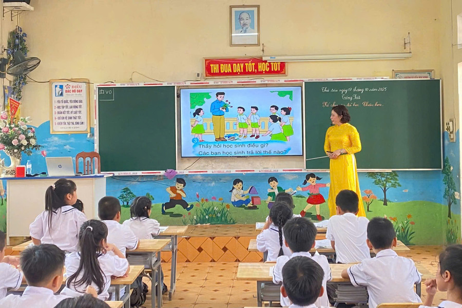 Chậm nhất 30/11 chi trả tiền chính sách tinh giản khi sáp nhập trường học
