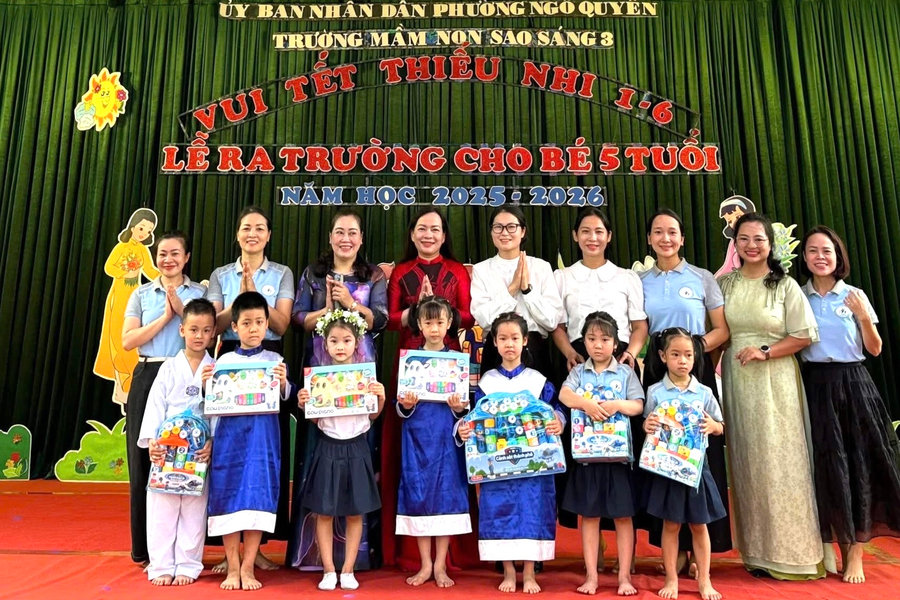 10 tập thể, cá nhân ngành giáo dục Hải Phòng được đề nghị tặng Huân chương Lao động