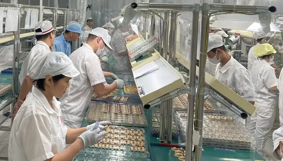 Cách tính tiền lương đi làm thêm ngày nghỉ lễ Quốc khánh 2/9