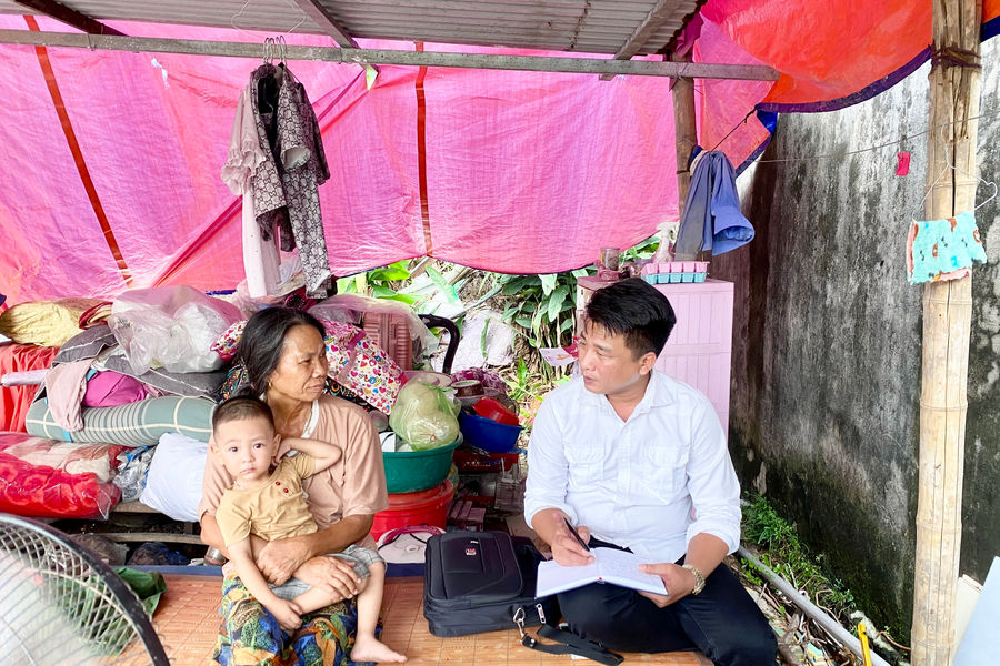 Bổ sung danh sách hộ cận nghèo tại phường Thành Đông
