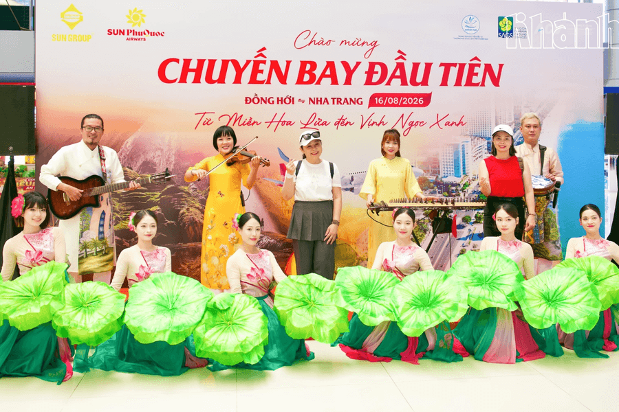 Chính thức đưa vào khai thác đường bay thẳng Cam Ranh - Đồng Hới