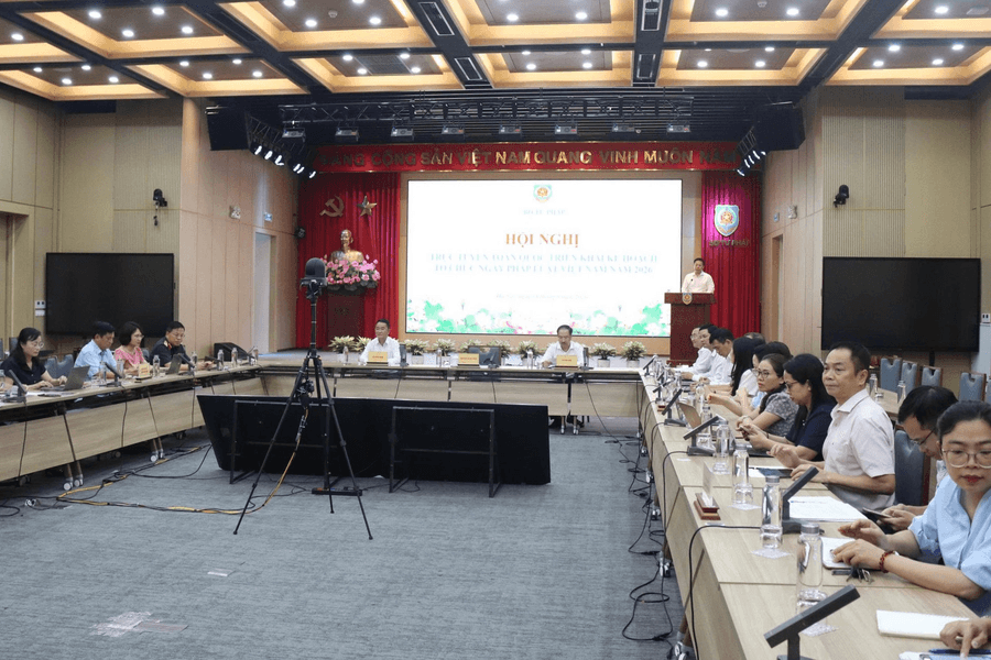 Phát động Cuộc thi tìm hiểu Hiến pháp và pháp luật​