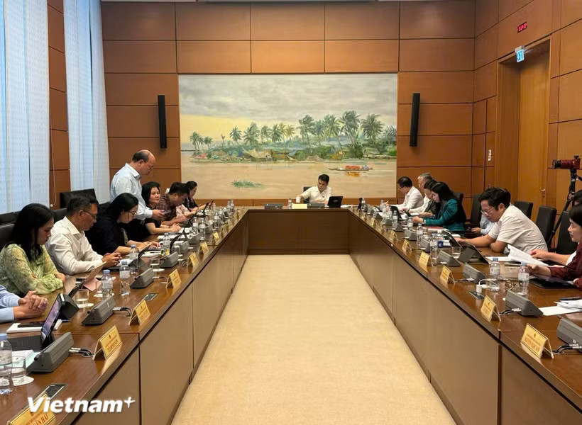 Quốc hội tiếp tục thảo luận về việc tích hợp các chương trình mục tiêu quốc gia