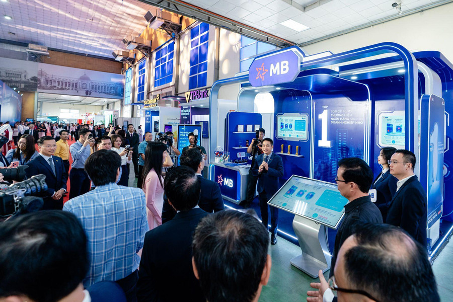 Dấu ấn MB tại Ngày chuyển đổi số 2026: Đưa dòng vốn đến gần hơn với doanh nghiệp