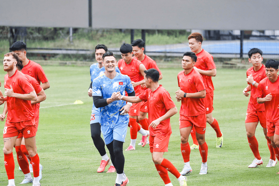 Đội tuyển Việt Nam trở lại tập luyện cho trận chung kết lượt về ASEAN Cup 2026