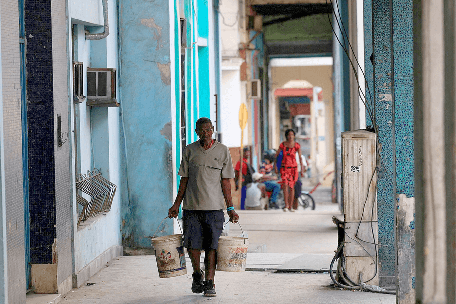 Cuba phản đối quyết định gia hạn trừng phạt của Mỹ