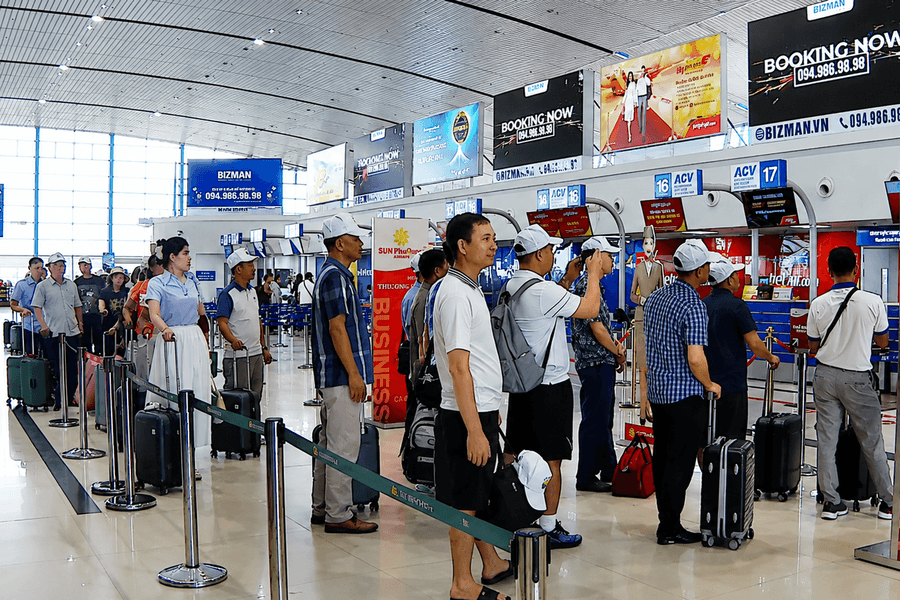 Cảng hàng không quốc tế Cát Bi phục vụ hơn 800.000 lượt khách dịp hè