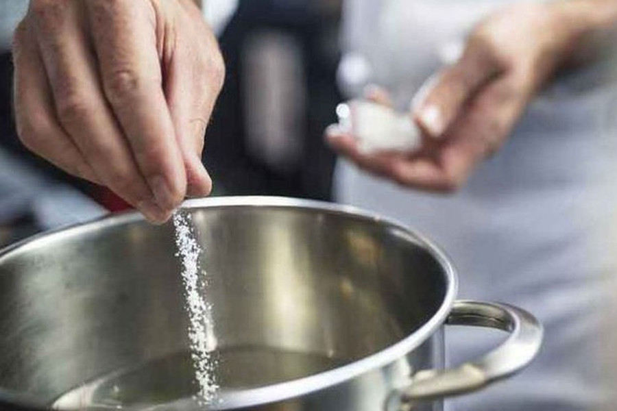 Ăn quá nhạt kéo dài có thể gây hại ?