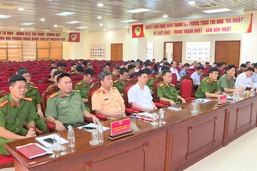 Diễn tập chữa cháy tại Công ty TNHH May Tinh Lợi ngày 14/9