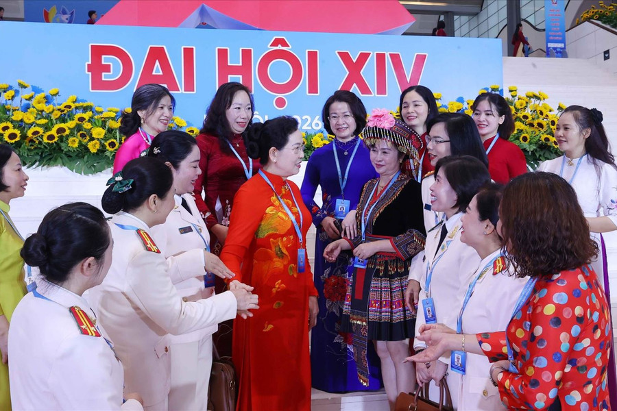 Tổ chức 'Tháng nghe phụ nữ nói' vào tháng 10 hằng năm
