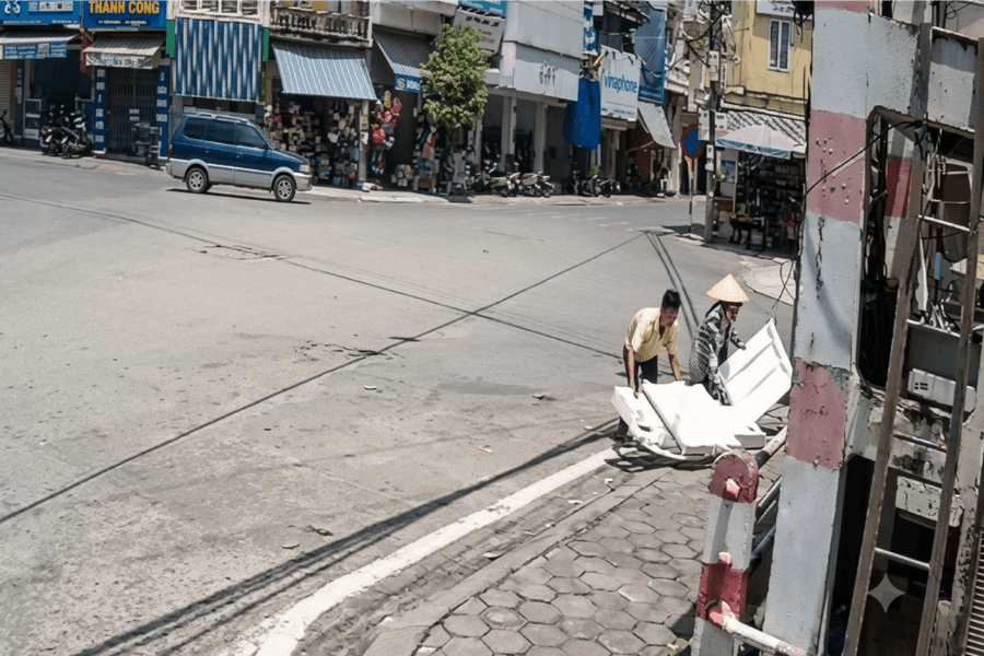 Đổ trộm rác thải, đừng để thói quen thành vi phạm