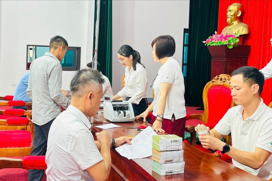 Phường Lê Đại Hành chi trả đợt đầu bồi thường giải phóng mặt bằng tuyến đường sắt cao tốc