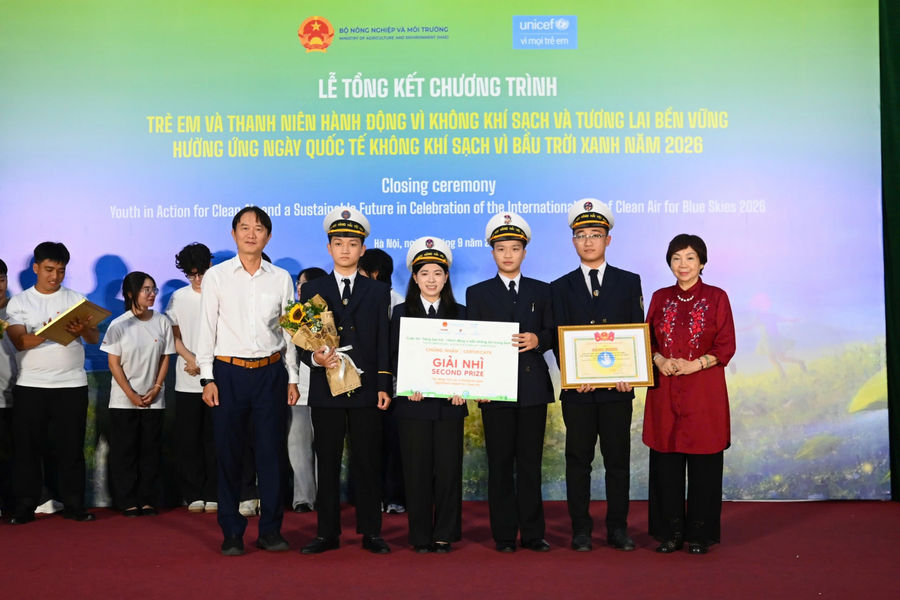 Sinh viên Đại học Hàng hải Việt Nam giành giải nhì Cuộc thi 'Sáng tạo trẻ - Hành động vì bầu không khí trong lành'