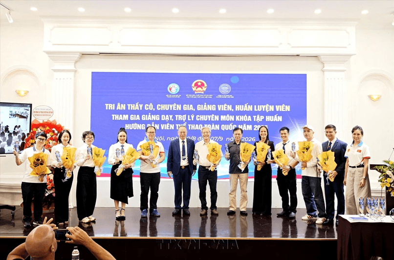 Chuẩn hóa đội ngũ hướng dẫn viên, phát triển thể thao quần chúng