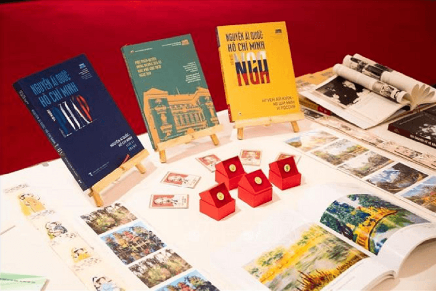 Tôn vinh di sản Hồ Chí Minh, vun đắp tình hữu nghị Việt Nam - Trung Quốc
