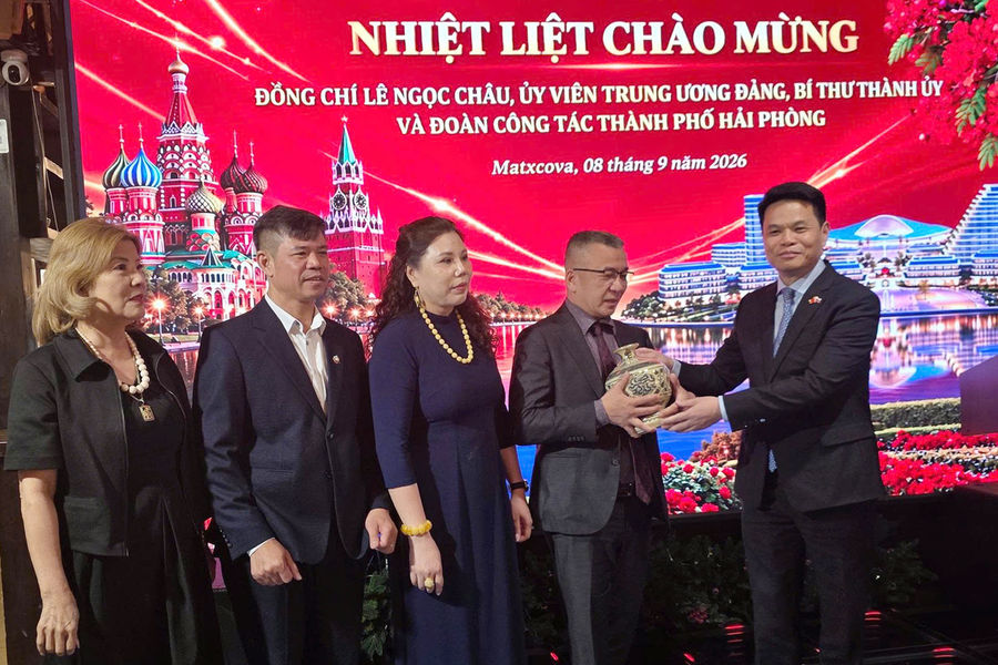 Bí thư Thành ủy Lê Ngọc Châu gặp gỡ cộng đồng người Hải Phòng tại Nga