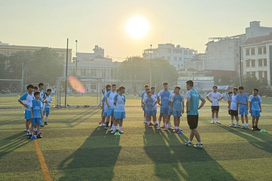 Học viện Bóng đá Văn Toàn 9 - nơi nuôi dưỡng tình yêu bóng đá