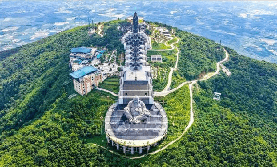 Cảnh báo an toàn khi trekking Núi Bà Đen Tây Ninh