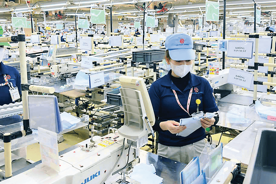 Accompanying businesses to resolve obstacles and drive growth